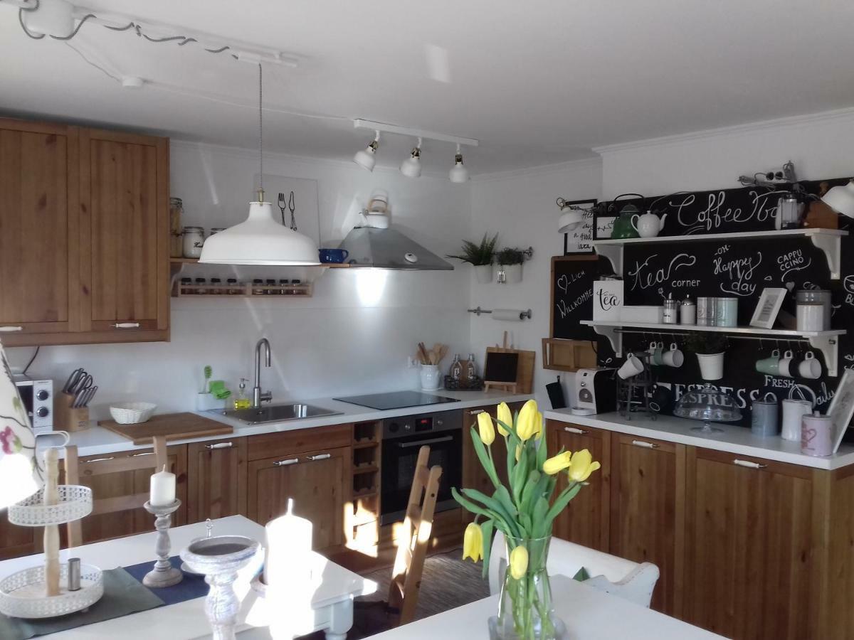 Ferienwohnung Wiesmuehlstrasse Henndorf am Wallersee Exterior photo
