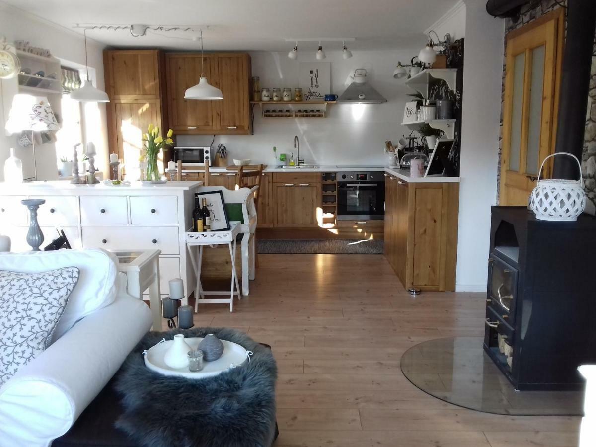 Ferienwohnung Wiesmuehlstrasse Henndorf am Wallersee Exterior photo
